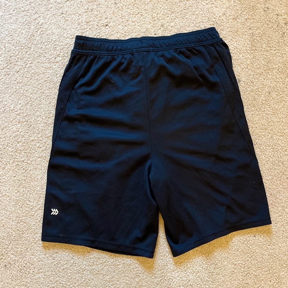 All in motion shorts
